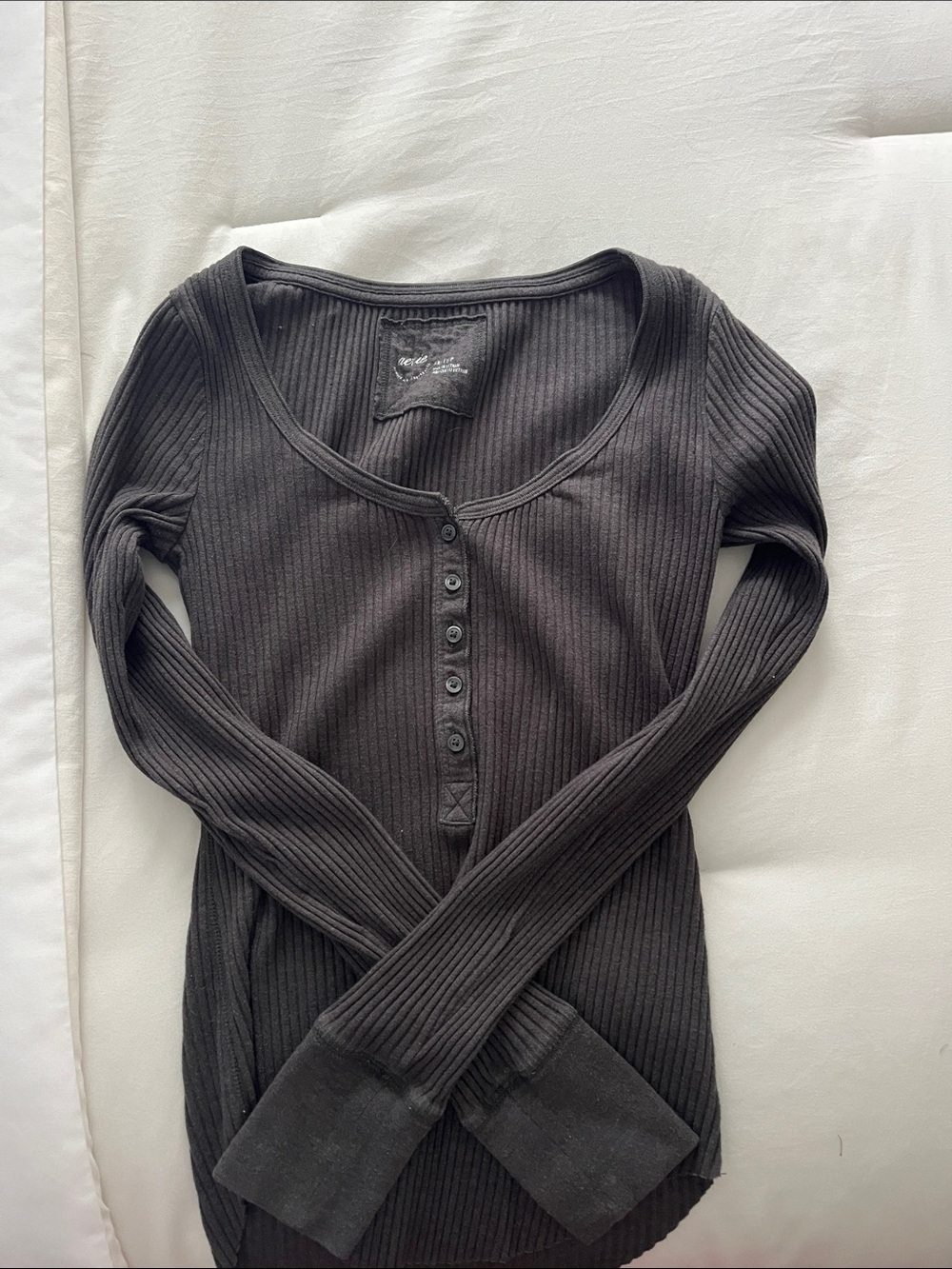 Aerie henley
